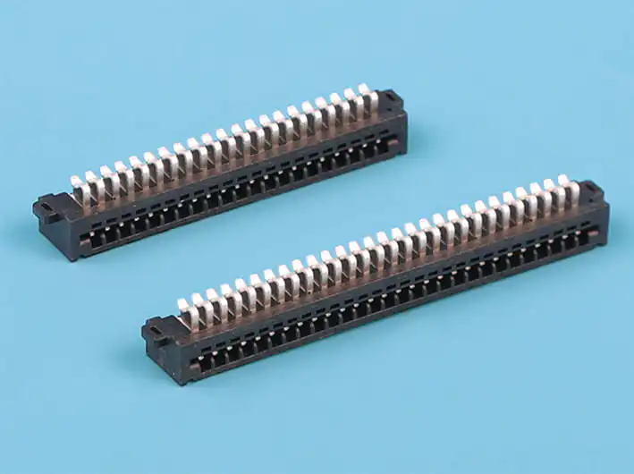 How Do Different Card Edge Connector Types and Contact Plating Materials Affect Reliability?